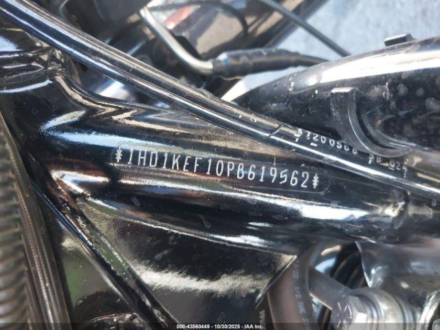 Harley-Davidson Flhtk Image 13