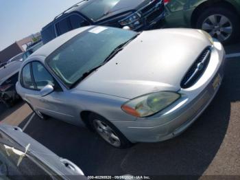  Salvage Ford Taurus