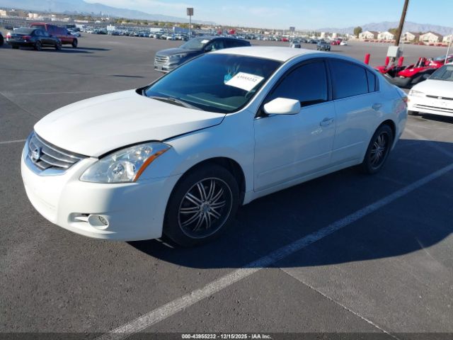Nissan Altima 2.5 S Image 2
