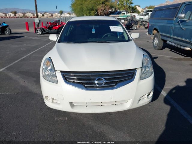 Nissan Altima 2.5 S Image 10