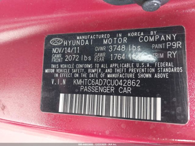 Hyundai VELOSTER Image 4