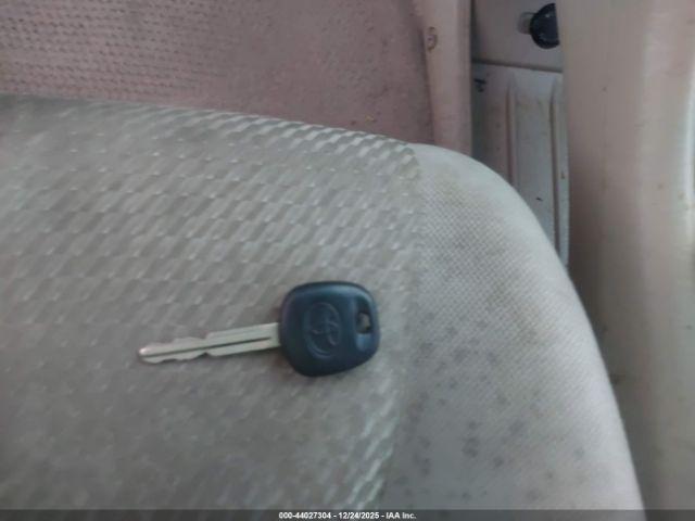 Toyota Highlander V6 Image 9