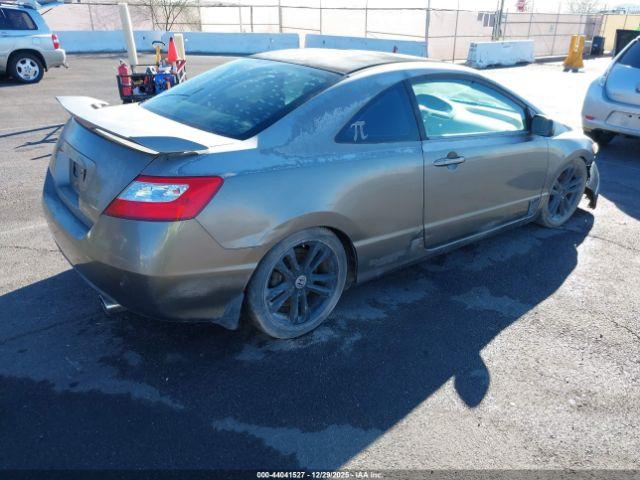 Honda Civic Si Image 13