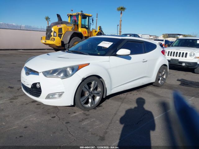 Hyundai VELOSTER Image 5