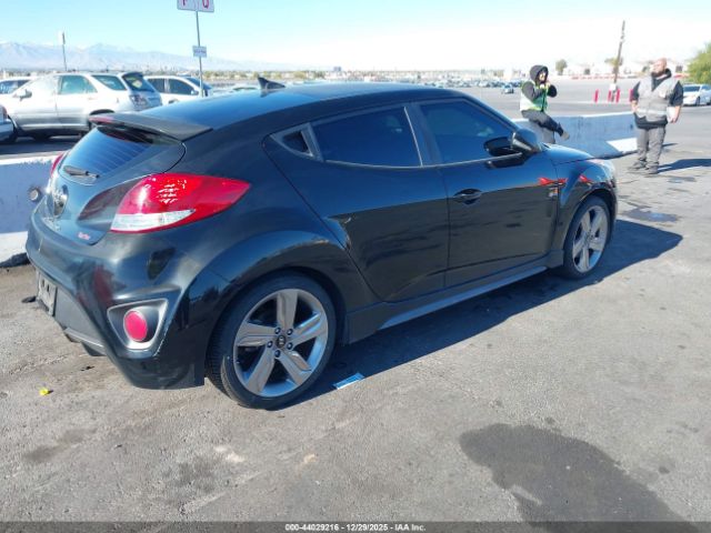 Hyundai VELOSTER Turbo Image 5