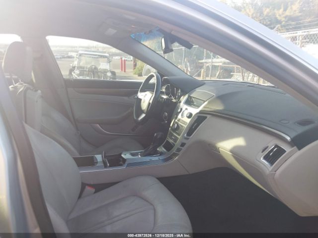 Cadillac CTS Standard Image 2