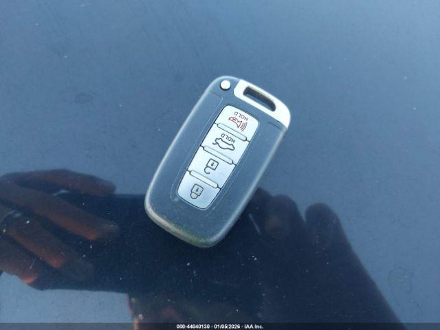 Hyundai SONATA Limited Image 9