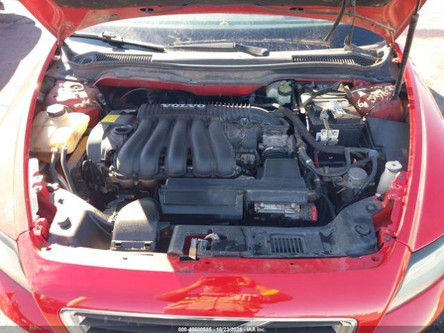 Volvo S40 2.4i Image 9