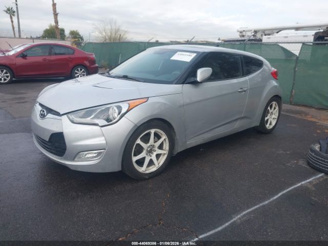 Hyundai VELOSTER Image 7