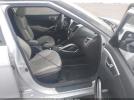 Hyundai VELOSTER Image 12
