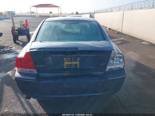 Volvo S60 2.5t Image 14