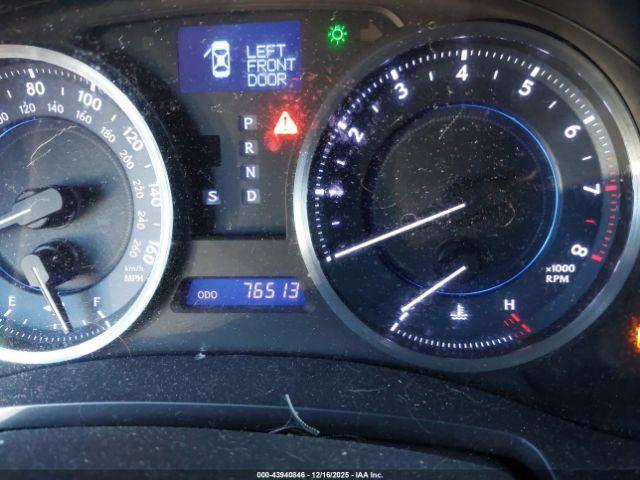 Lexus Is Image 16
