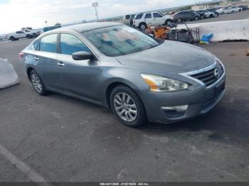  Salvage Nissan Altima