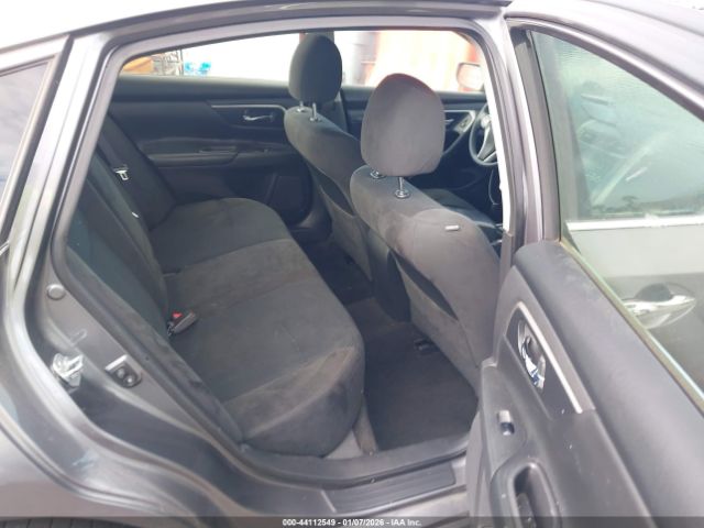 Nissan Altima 2.5 S Image 8