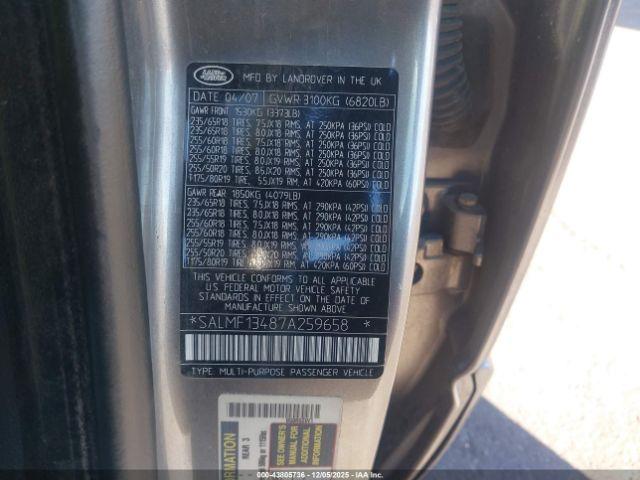 Land Rover Range Rover Supercharged Image 11