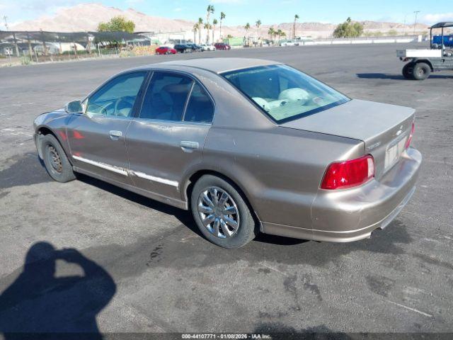 Mitsubishi Galant Image 4