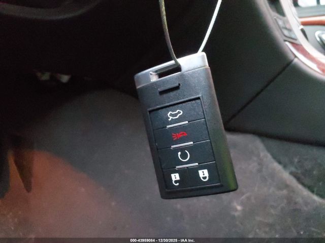 Cadillac CTS Standard Image 12