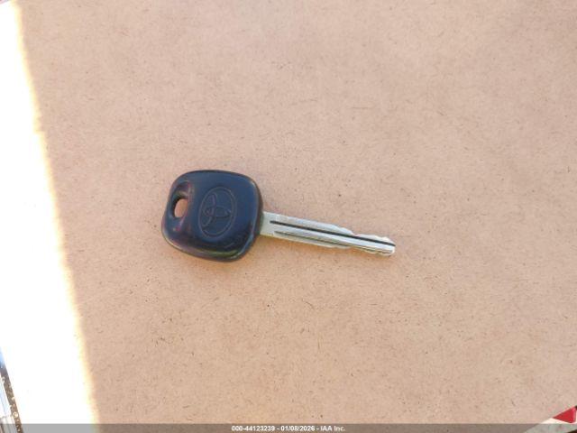 Toyota Corolla Le Image 9