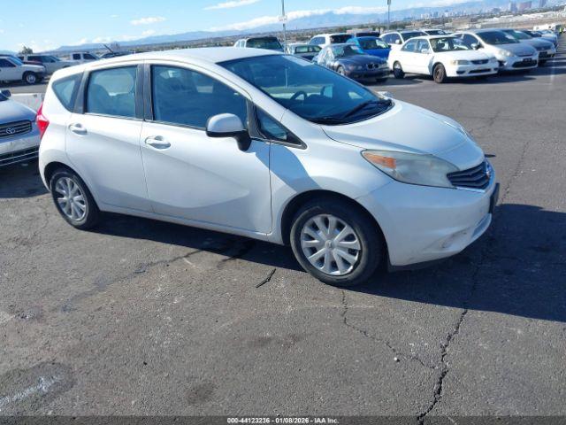  Salvage Nissan Versa