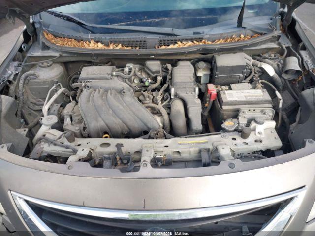 Nissan Versa 1.6 Sv Image 9