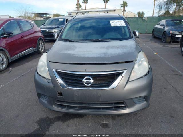 Nissan Versa 1.6 Sv Image 3