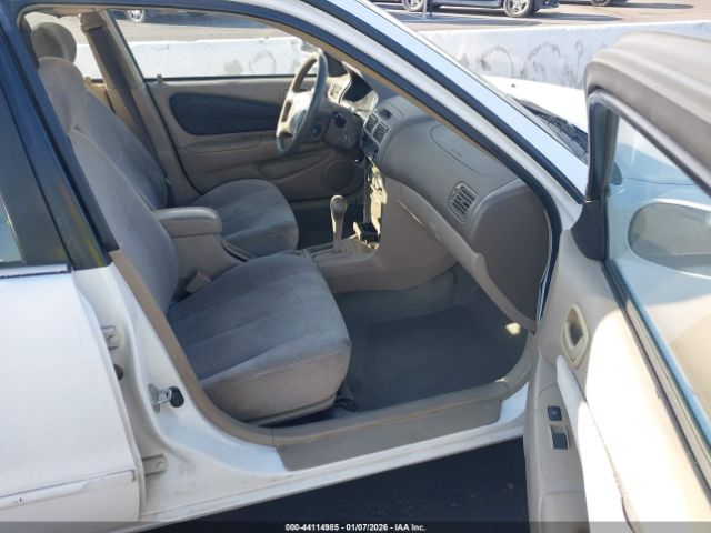 Toyota Corolla Le Image 6