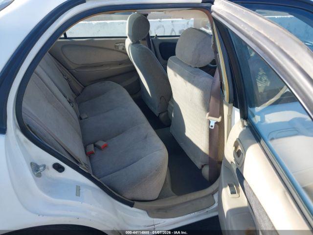 Toyota Corolla Le Image 11