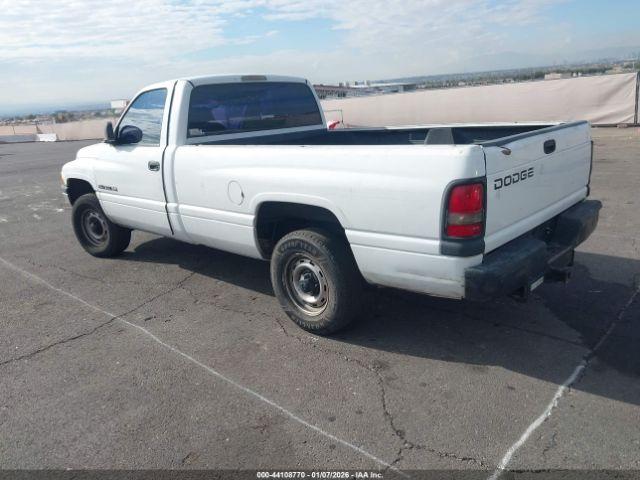 Dodge Ram 1500 Image 3