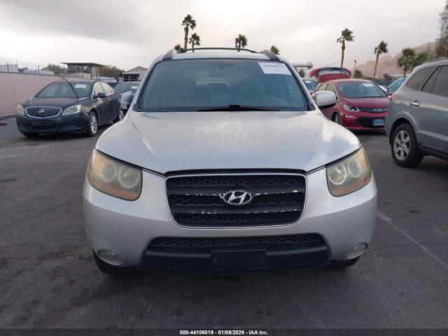 Hyundai SANTA FE Image 5