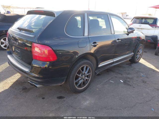 Porsche Cayenne Image 8