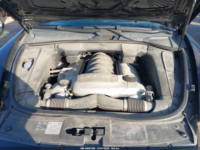 Porsche Cayenne Image 5